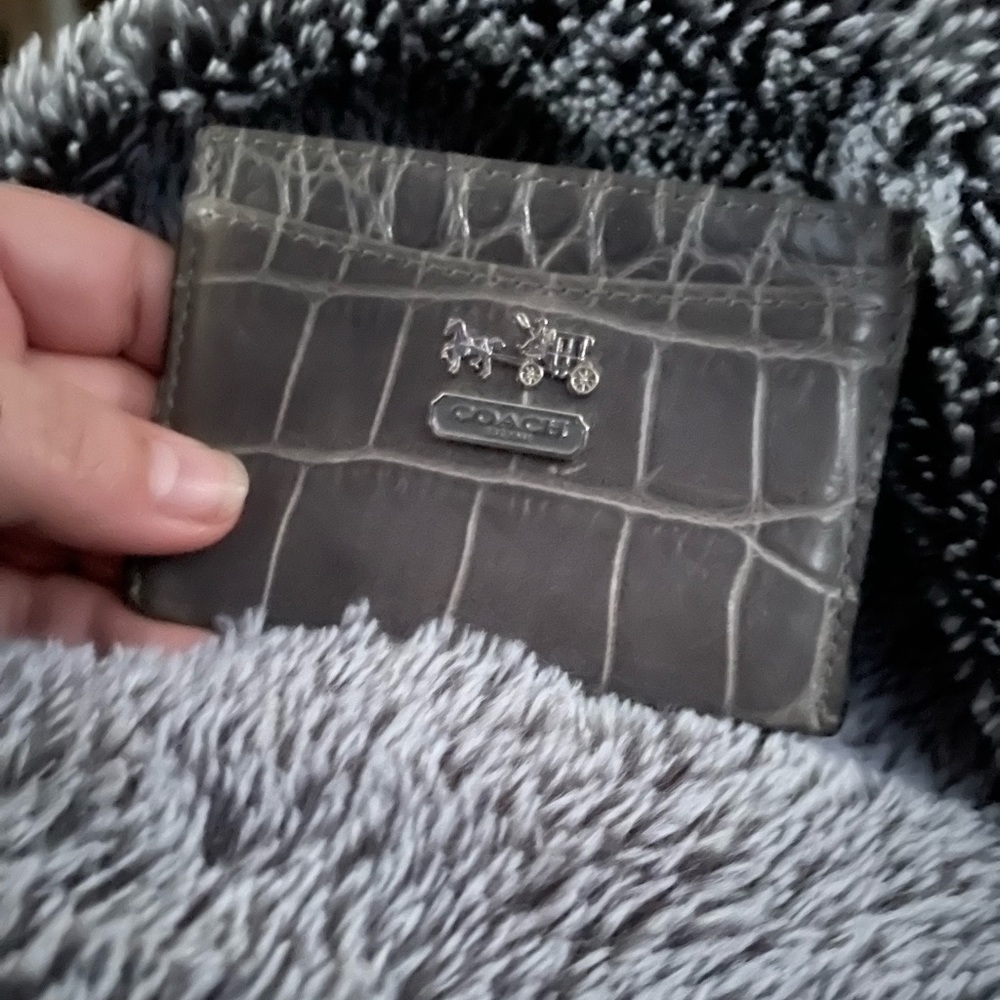 EUC Coach Croco Credit card case / wallet. Grey green.